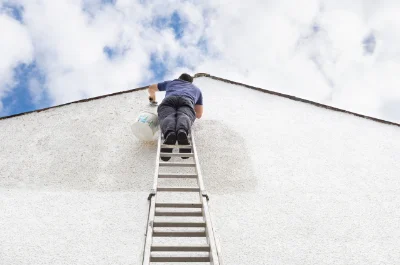 Peinture extérieure à Cleurie — façades et ravalement